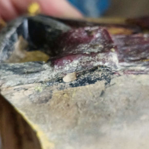 RARE vintage SADDLE planter - do you see ladybug? - Picture 11 of 12